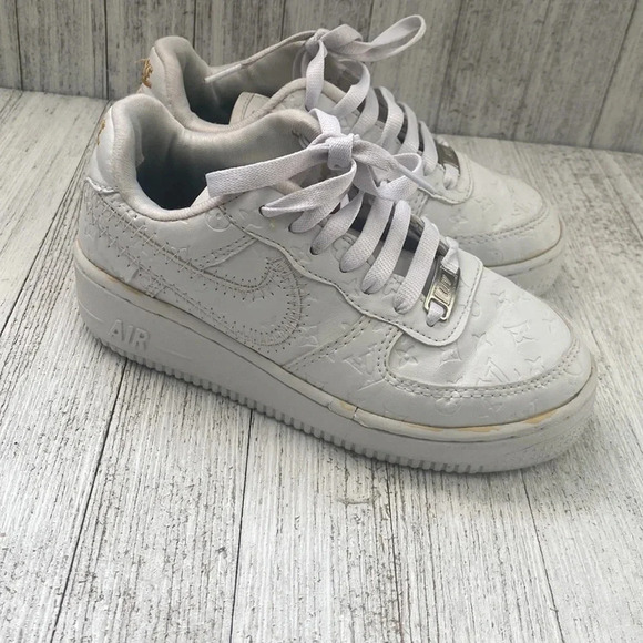 Nike Air Force 1 - Picture 6 of 13